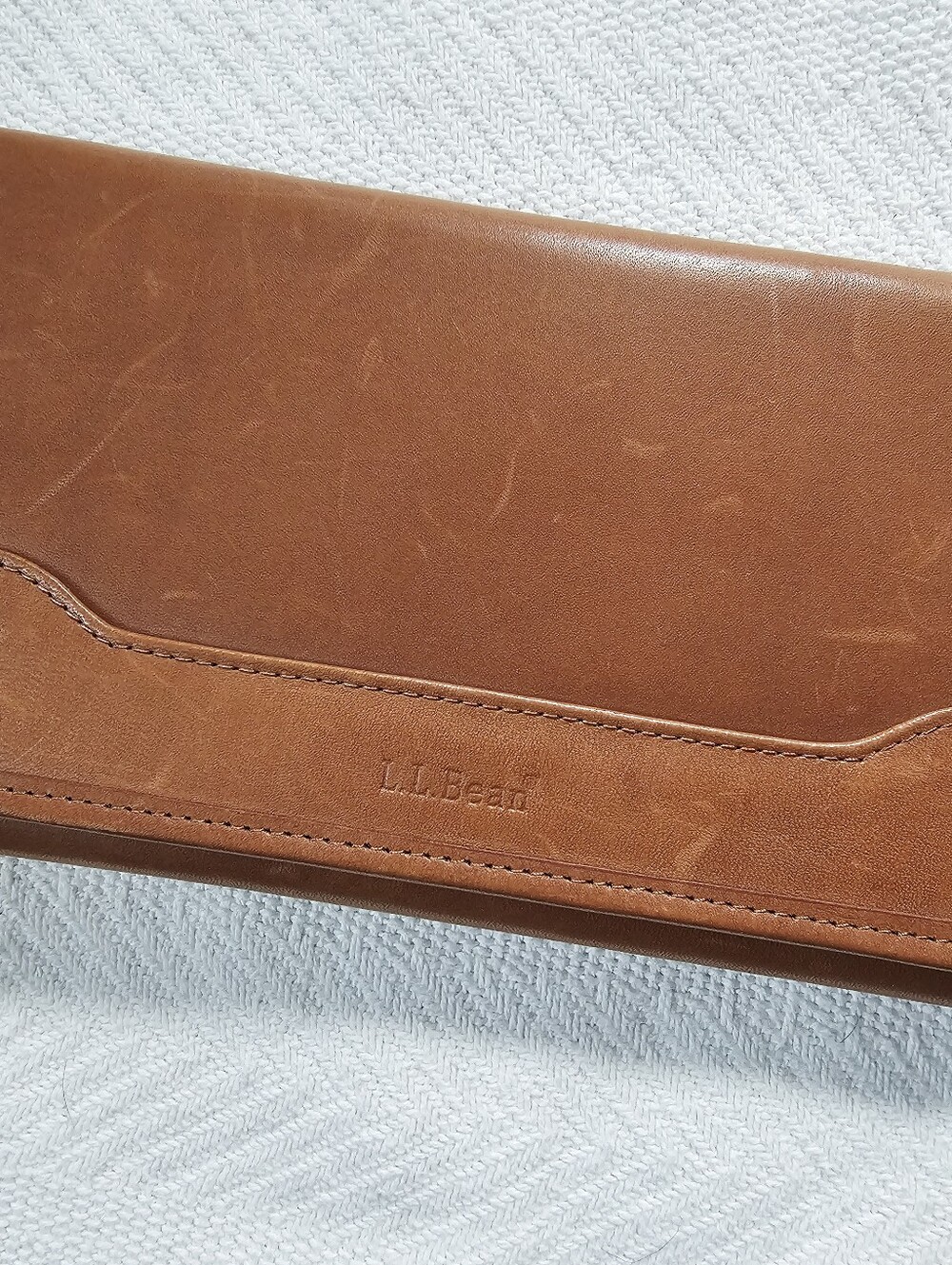 LL Bean | Vintage Cognac Brown Leather Tri Fold Passport Unisex Wallet EUC
